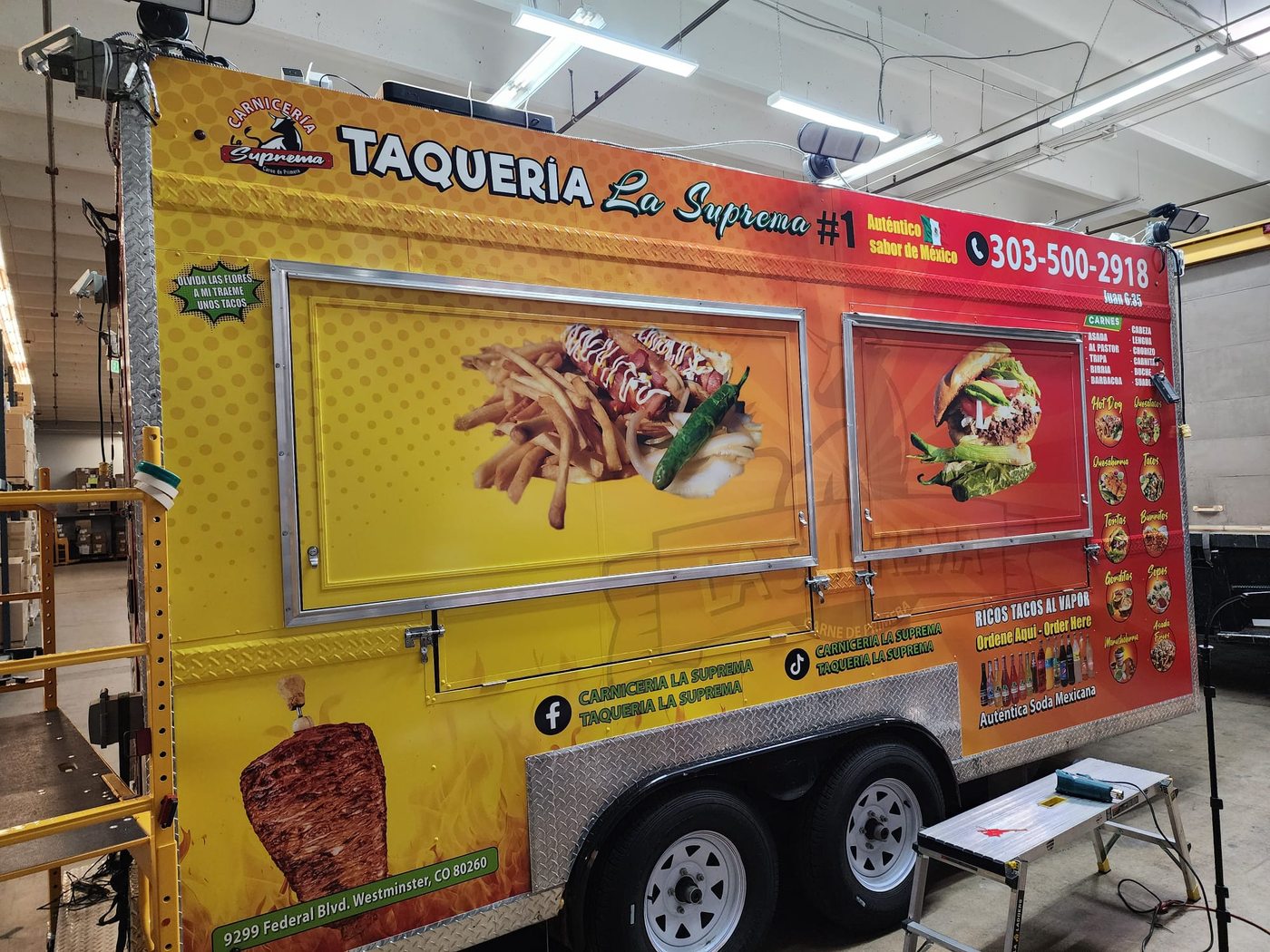 Wrap de food truck para Taquería La Suprema en Westminster, Colorado